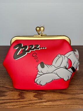 New Disney X Coach Kisslock Frame Bag
With Pluto in Red Multi
